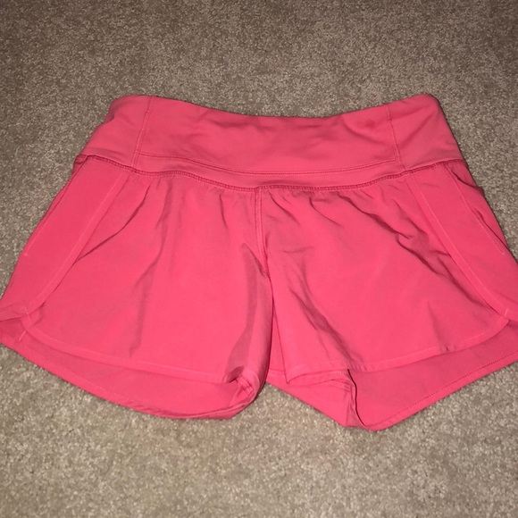 Women’s Lululemon shorts - Picture 1 of 4
